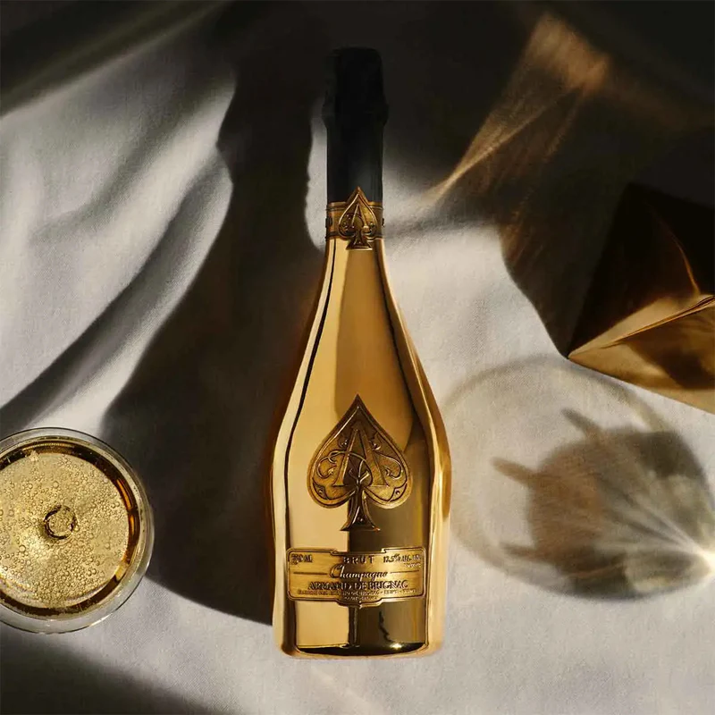 Gold Champagne AOC Armand De Brignac - Image 3