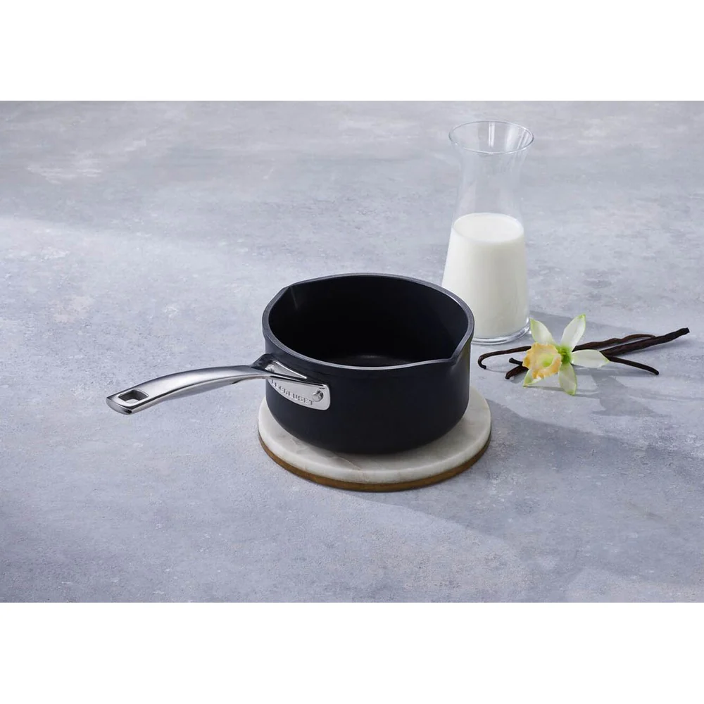 Essential Casseruola Doppio Becco Con Manico In Alluminio - Image 5