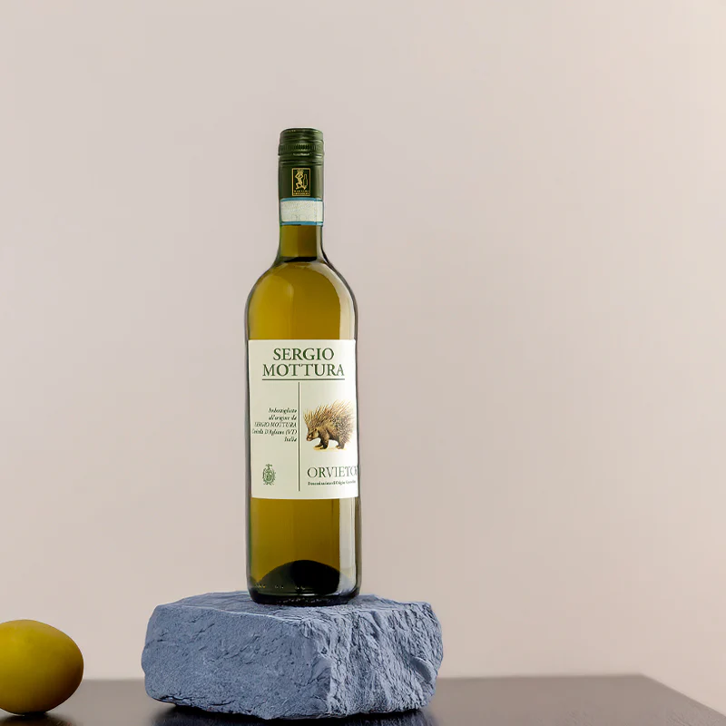 Orvieto Secco Tappo A Vite Orvieto DOC 2022 Sergio Mottura - Image 2